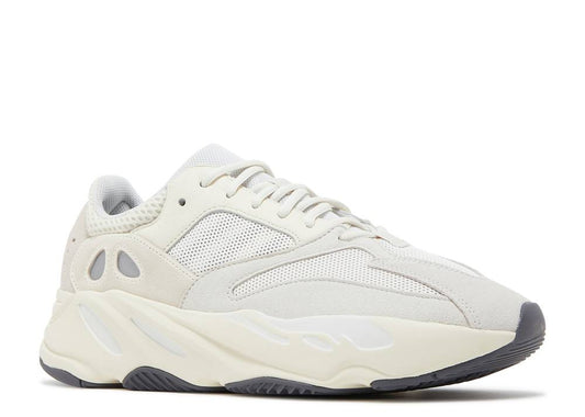YEEZY BOOST 700 "ANALOG"